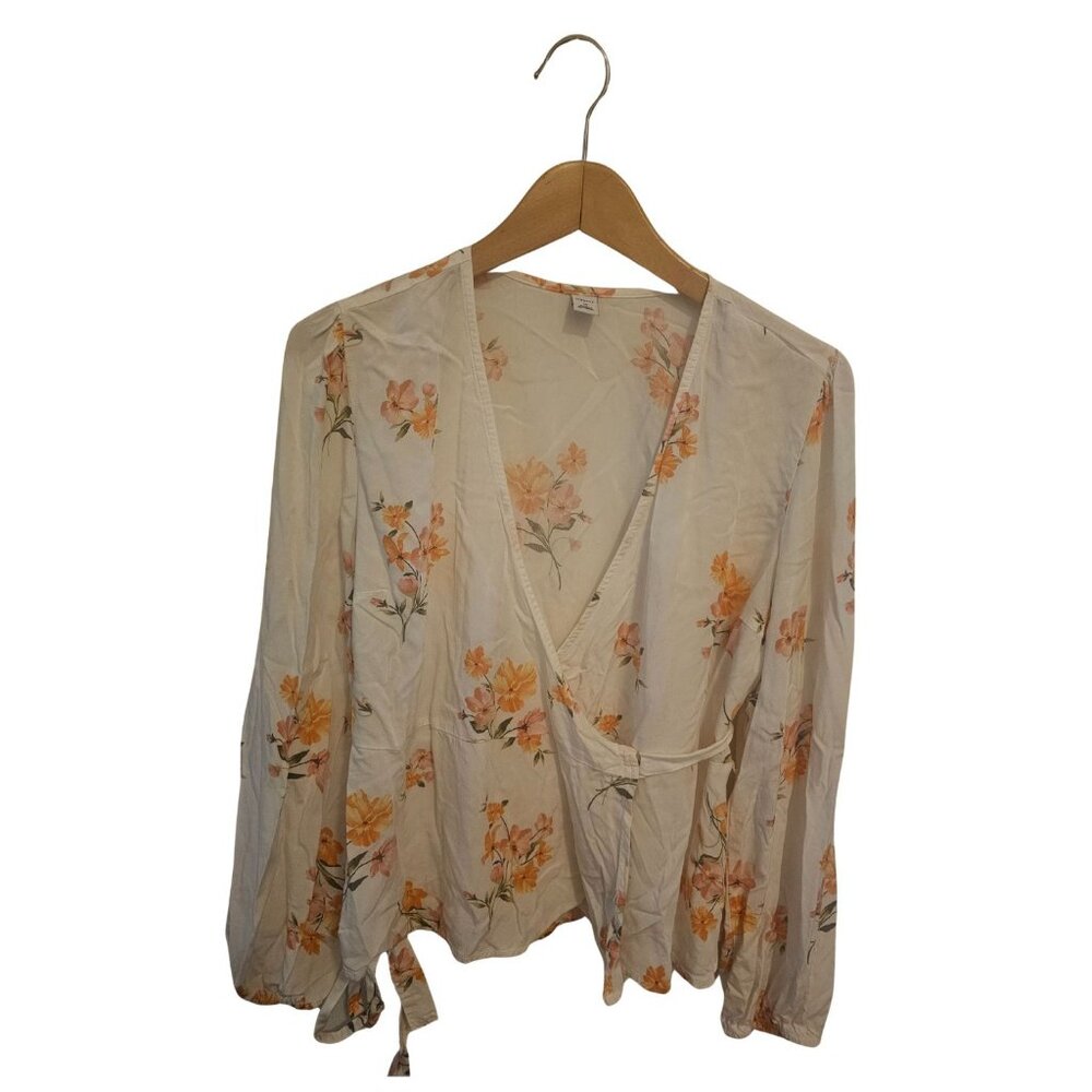 Old Navy white floral wrap around blouse